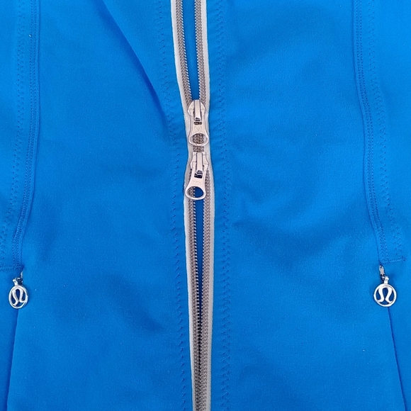 Lululemon daily yoga jacket size 6 - Picture 4 of 8